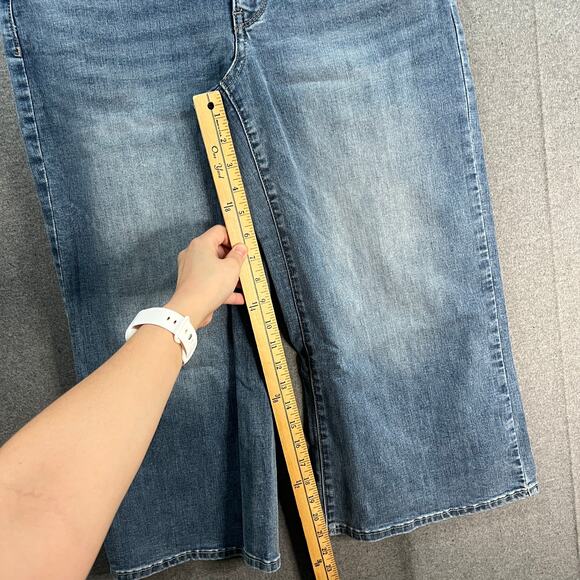 NYDJ Cool Embrace Wide Leg Denim Crop Jeans Fantasy, Reg 6 - Picture 8 of 12